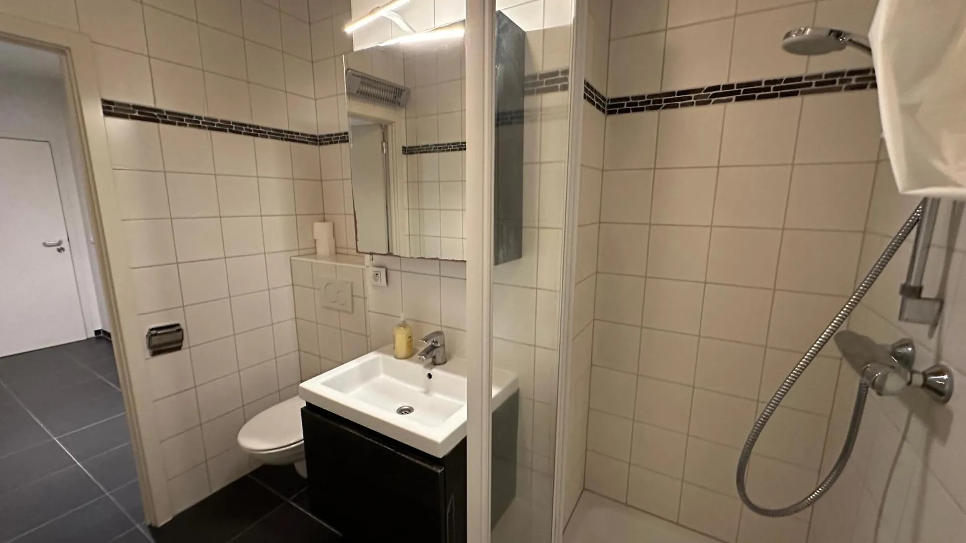 Apartment With Balcony In Brussels Center