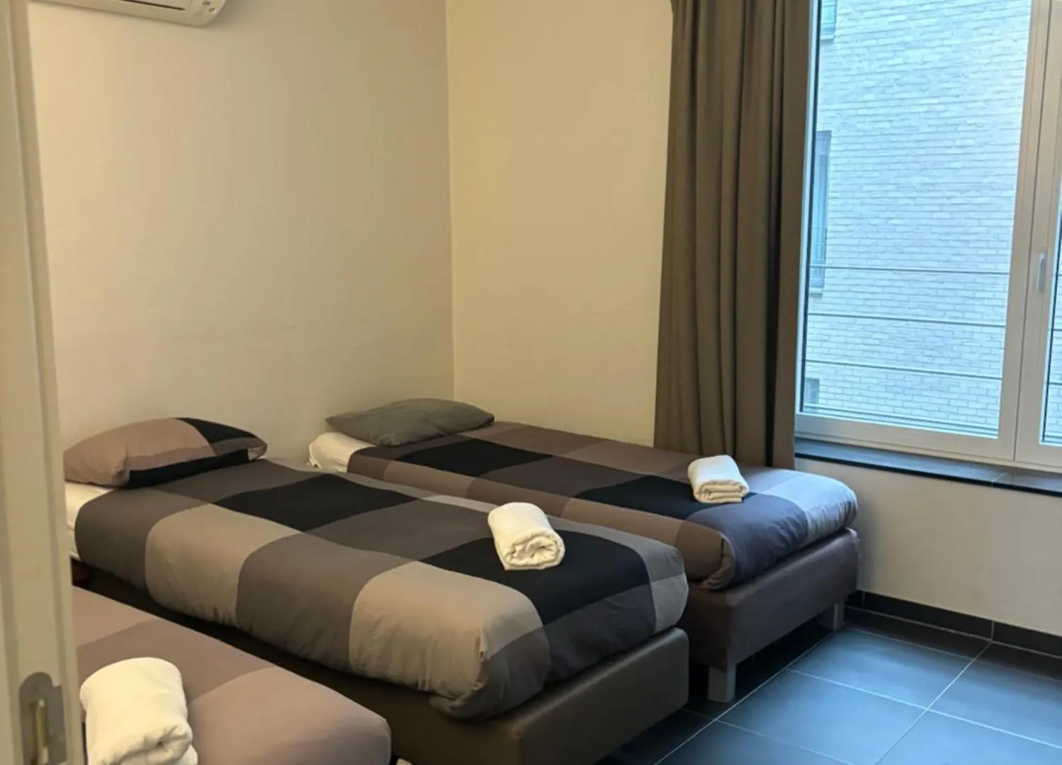 Apartment With Balcony In Brussels Center