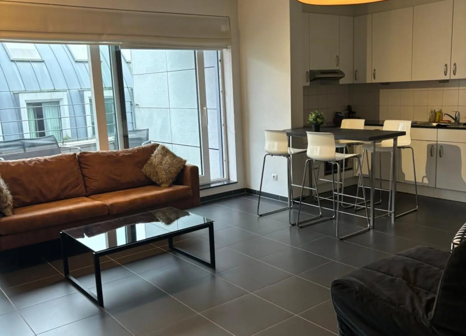 Apartment With Balcony In Brussels Center 0*,